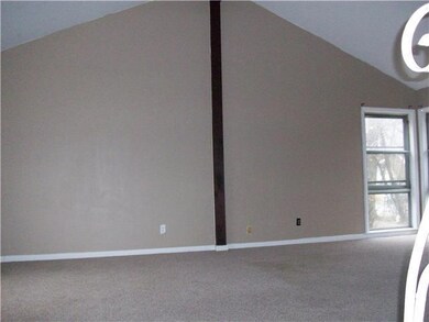 1620 Simpson Dr, Columbus, OH 43227 - photo 5