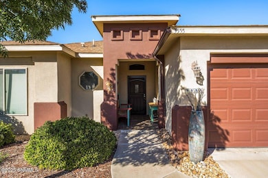 02-Front Entry- 3555 Camino Verde-07