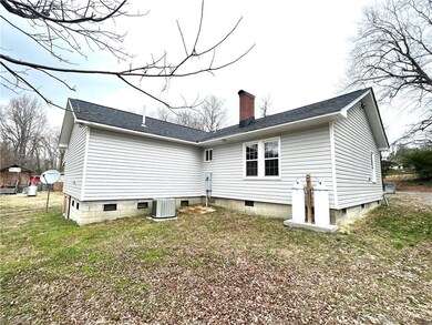 505 Chestnut St, Asheboro, NC 27203 - photo 4