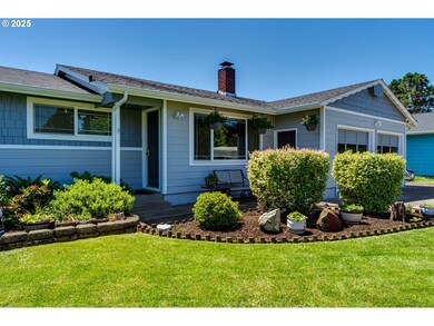 832 Fremont Ave, Eugene, OR 97404 - photo 4