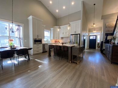 1624 York Butte Ave SE, Salem, OR 97306 - photo 7