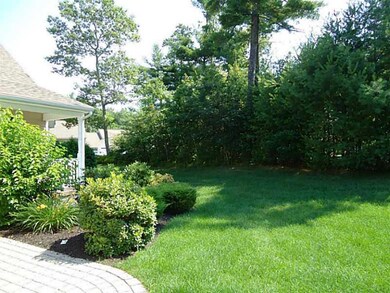 51 Shiretowne Common Dr unit 17, Kennebunk, ME 04043 - photo 5