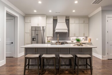 231 Walnut St retakes-4