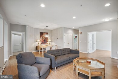 13870 Greendale Dr, Woodbridge, VA 22191 - photo 6