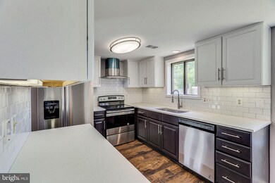 12811 Lee Jackson Memorial Hwy, Fairfax, VA 22033 - photo 3