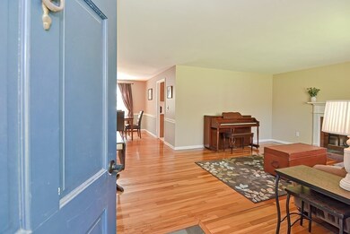 163 West St, Northborough, MA 01532 - photo 4
