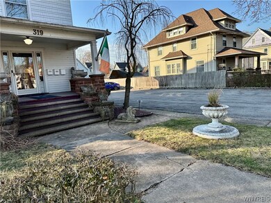 319 Wheatfield St unit 3rd floor, North Tonawanda, NY 14120 - photo 2