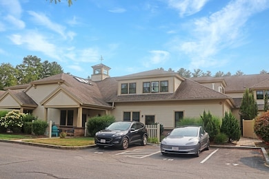 599 Washington St unit 7, Pembroke, MA 02359 - photo 2