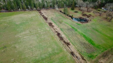 2089 Riverbanks Rd, Grants Pass, OR 97527 - photo 7