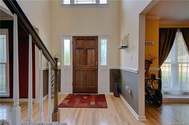 12404 Angel Oak Dr, Huntersville, NC 28078 - photo 2