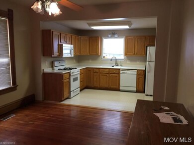 Kitchen/Dining