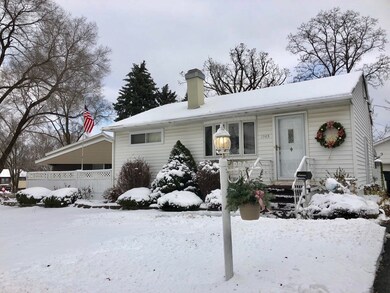 1945 Apache Rd, Waukegan, IL 60087 - photo 4