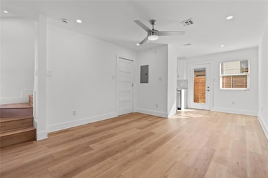 2706 Wheless Ln unit 402, Austin, TX 78723 - photo 3