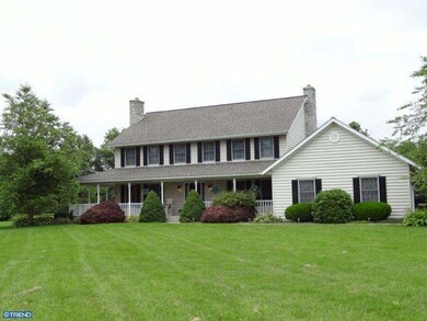 701 Schwenkmill Rd, Perkasie, PA 18944 - photo 2