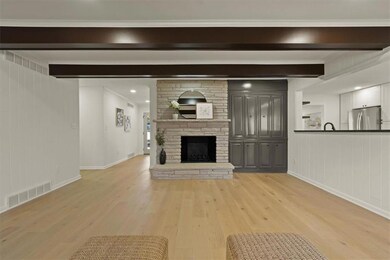 5225 Mansfield Ln, Shawnee, KS 66203 - photo 6