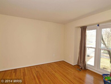 13905 Middle Creek Place, Centreville, VA 20121 - photo 5