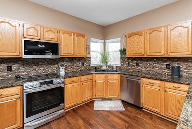 4530 Bartholomew Dr, Pleasant Hill, IA 50327 - photo 5