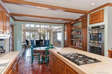 Kitchen facing the bay