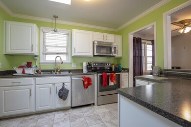 506 Dogwood Ln, Jacksonville, NC 28540 - photo 4