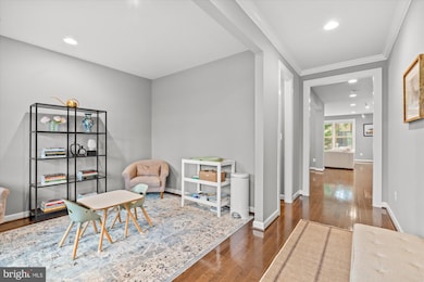 9091 Bear Branch Place, Fairfax, VA 22031 - photo 4