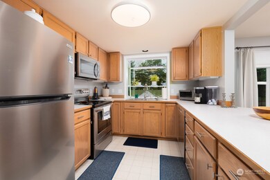 4081 224th Ln SE unit 211, Issaquah, WA 98029 - photo 5