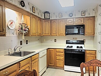 1609 Sweetbay Dr, Toms River, NJ 08755 - photo 6