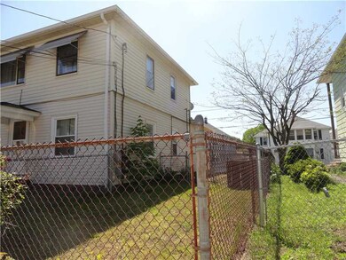 31 Granite St, West Warwick, RI 02893 - photo 2