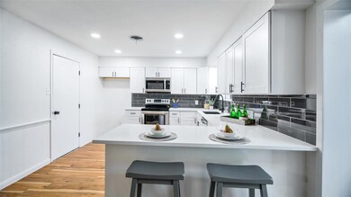 609 Rankin Dr, Bedford, TX 76022 - photo 4