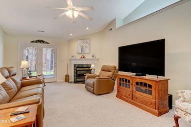 3027 Maple Ave unit Q3, Burlington, NC 27215 - photo 3