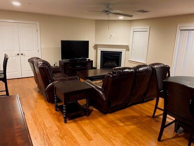 245 Cambridge St unit 306, Burlington, MA 01803 - photo 3