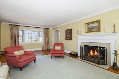 Living Room with Bay window