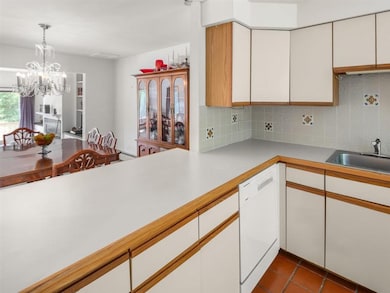 53 Horizons Ln unit 2, Stowe, VT 05672 - photo 3