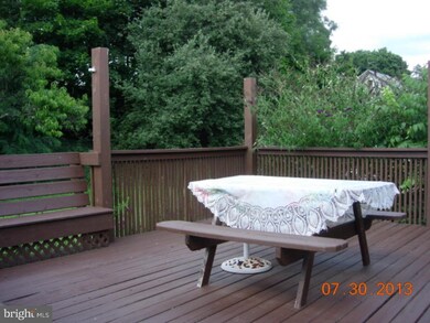 225 Race St, Tamaqua, PA 18252 - photo 3