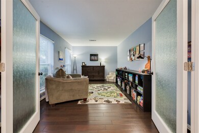 5038 Oak Shadows Dr, Houston, TX 77091 - photo 6