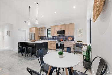 516 Lake St, Lawrence, KS 66044 - photo 7