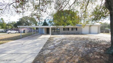 8090 Pierre Dr, Jacksonville, FL 32210 - photo 6