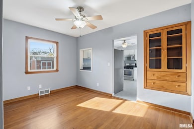 2429 E Central Park Ave, Davenport, IA 52803 - photo 7