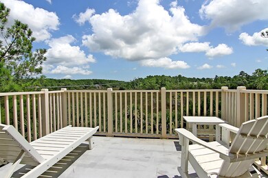 Top Deck 160 Palm Cove Way