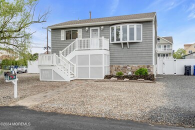 302 Stephan Ave, Toms River, NJ 08753 - photo 4
