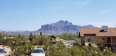 Canyon Superstition mountains