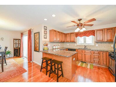 5 Silver Cup Cir unit 5, West Warwick, RI 02893 - photo 4