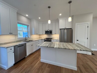 16 Juniper Ln, Portsmouth, NH 03801 - photo 2