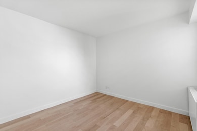 East Winds Condominium unit 18A, New York, NY 10075 - photo 5