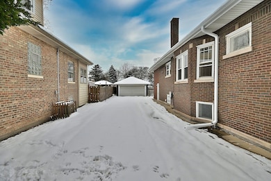 2432 Grove St, River Grove, IL 60171 - photo 5