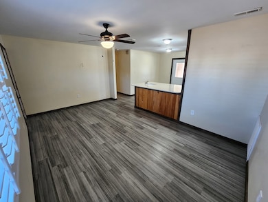 145 Carol Cir, Fitzgerald, GA 31750 - photo 4