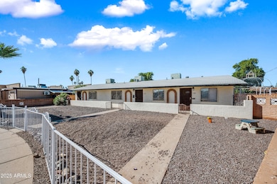 1138 N Dresden Cir, Mesa, AZ 85203 - photo 2