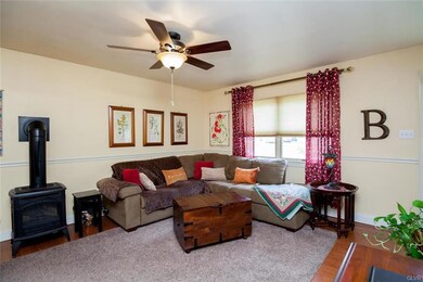 1206 Colmar Ave, Easton, PA 18045 - photo 2