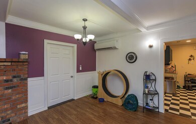 854 W 2nd St, Medford, OR 97501 - photo 6