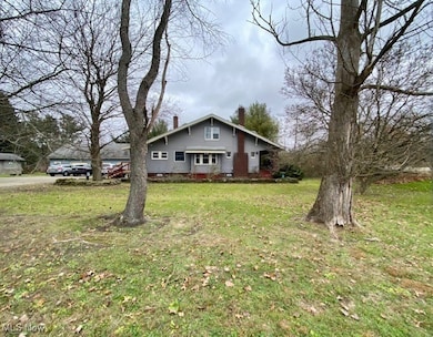 2321 N Leavitt Rd NW, Warren, OH 44485 - photo 2