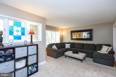 9428 Clocktower Ln, Columbia, MD 21046 - photo 5